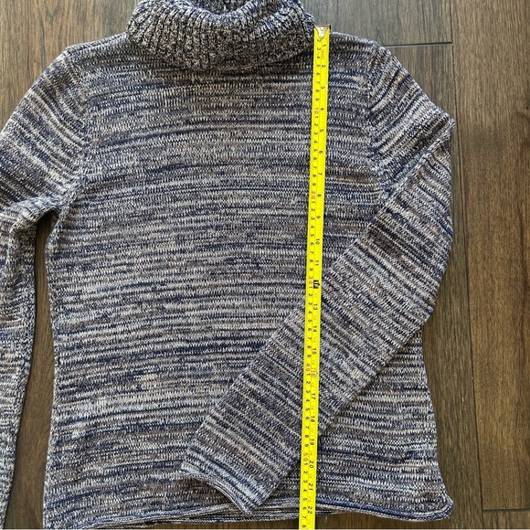 JEANNE PIERRE Blue and Cream Knit Sweater - Picture 2 of 5